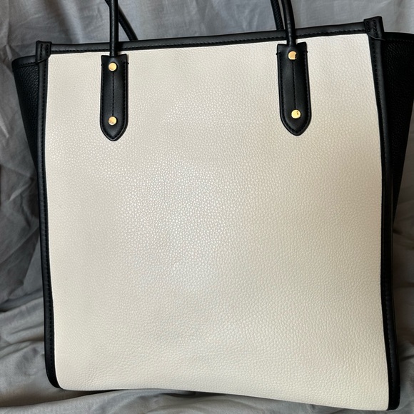 Disney X Kate Spade Aristocats large tote - Picture 4 of 11